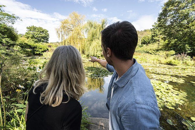 Giverny and Versailles Small Group Day Trip from Paris with Lunch - Moulin de Fourges lunch stop: where the day finally slows down
