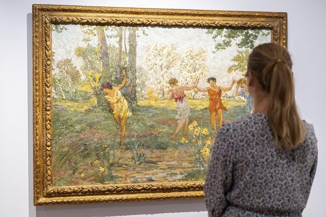 Giverny & Versailles Audio Guided Day Trip with Lunch from Paris - Versailles gardens in 40 minutes: what you can realistically see