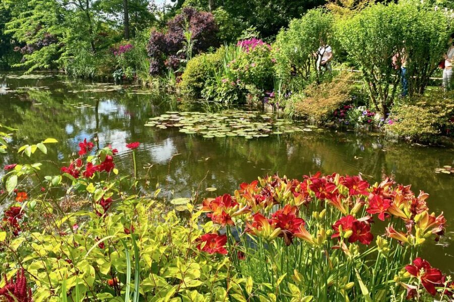 Giverny Versailles Trianon Small Group by Minivan from Paris - Who this tour fits best (and who should consider alternatives)