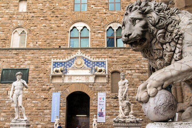 Grand Florence: Private City Tour with Uffizi, David & Lunch - Key highlights at a glance