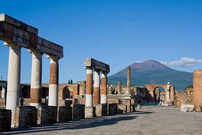 Guided Day Tour of Pompeii and Herculaneum with Light Lunch - Sorrento Pickup and the Meeting Point That Matters