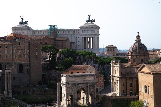 Guided Group Tour of Colosseum and Ancient Rome - Roman Forum: Via Sacra on Foot and the Political Heartbeat