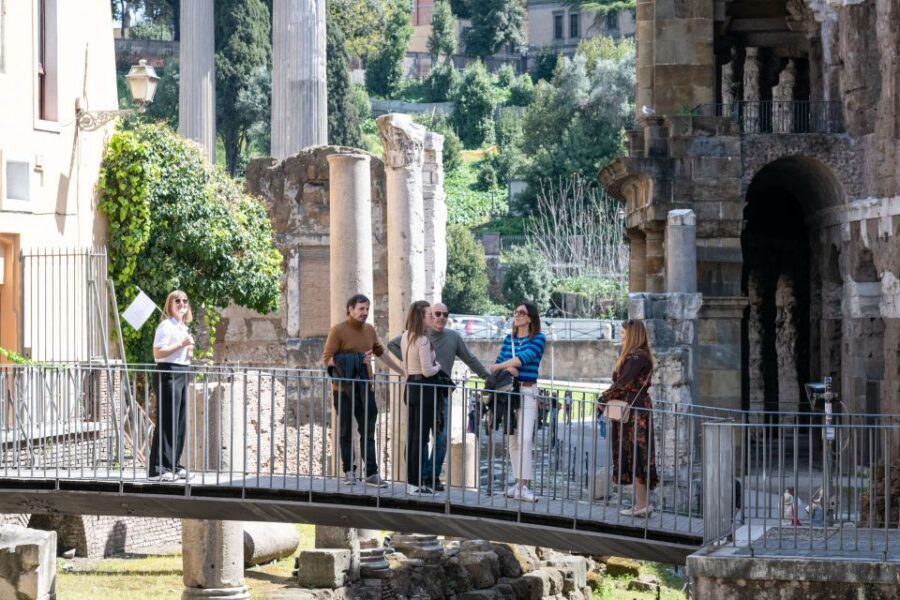 Guided tour of Roman Forum & Palatine Hill - Meeting Ruggero at Trajan’s Column: where your route starts