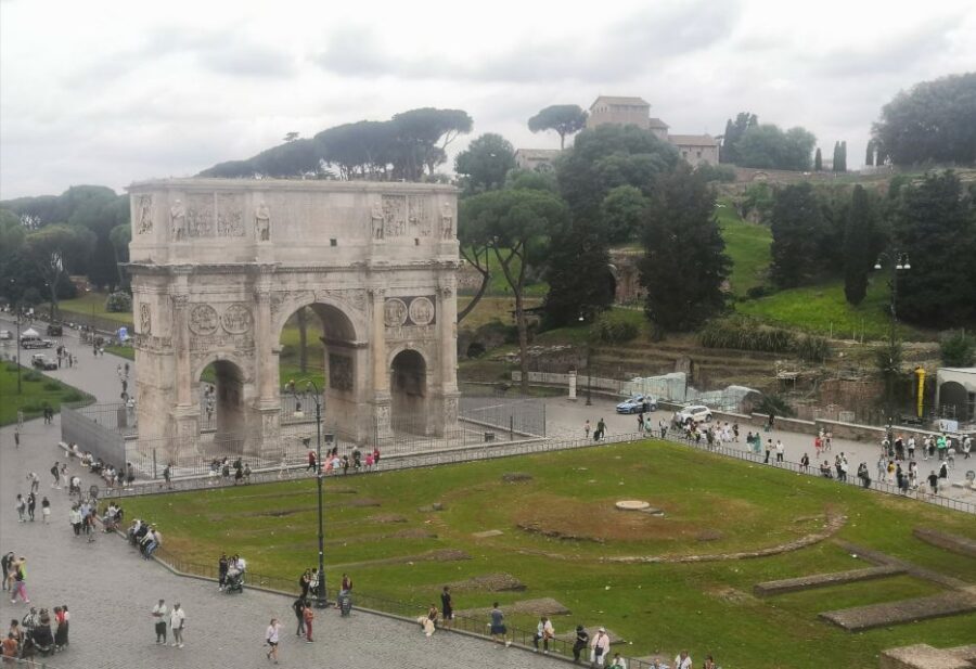 Guided tour of Roman Forum & Palatine Hill - Semi-private pacing: small group, real guidance, honest expectations