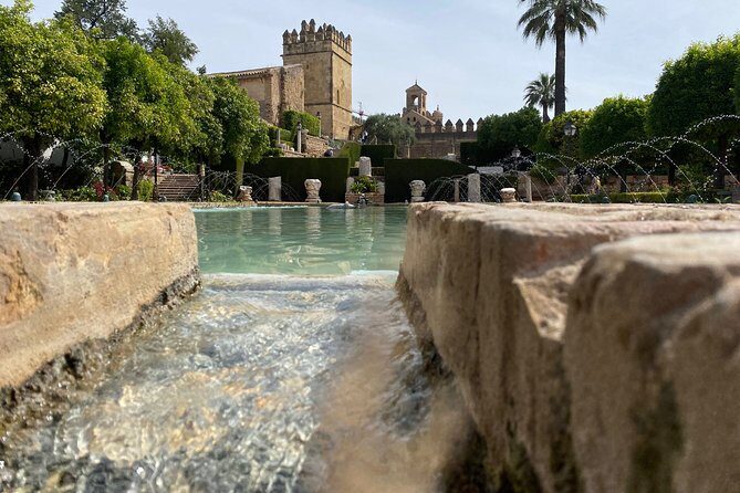 Guided tour of the Alcazar de los Reyes Cristianos in Spanish - Price and Value: Is $24.57 a Good Deal?