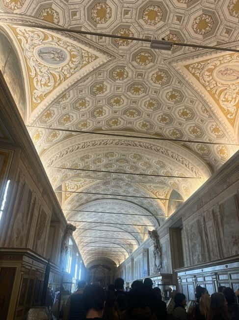 Guided Tour Vatican Museums & Sistine Chapel - Meeting at Via Candia 131 and getting checked in (don’t wing it)