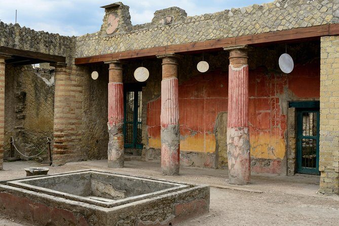 Half Day Morning Tour of Herculaneum from Sorrento - Parco Acheologico di Ercolano: Why Herculaneum Feels Different Than Pompeii