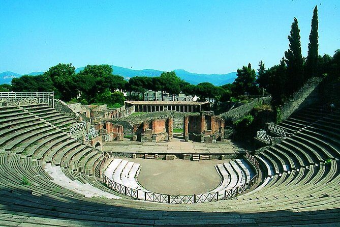 Half Day Morning Tour of Pompeii from Sorrento - Heat, walking, and what to pack for Pompeii mornings