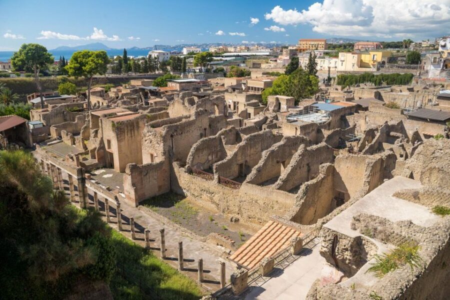 Herculaneum: Skip-the-Line Entry Ticket with Audio Guide - The audio guide map: how to use it without getting tangled