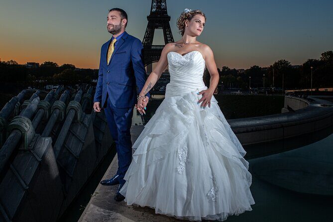 Iconic Portraits in an Exclusive Photoshoot at the Eiffel Tower - Price and Value: Why This Costs $142.97