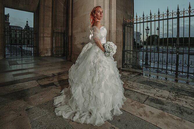 Iconic Portraits in an Exclusive Photoshoot at the Eiffel Tower - Stop 1: Place du Trocadéro Views, Stairs, and Fountains