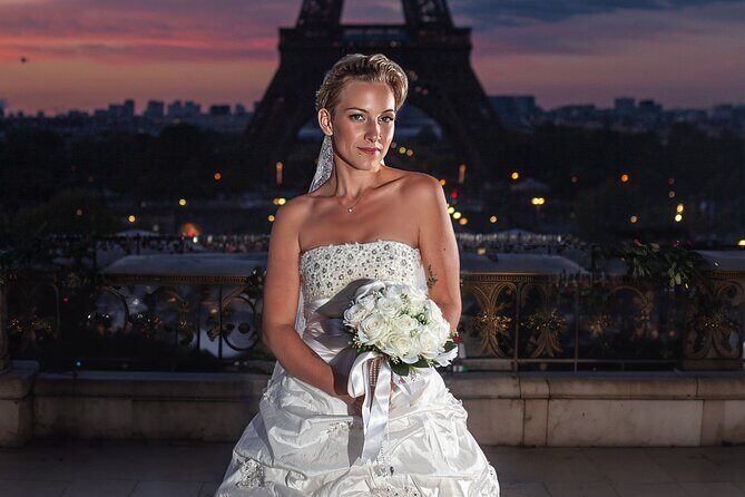 Iconic Portraits in an Exclusive Photoshoot at the Eiffel Tower - Stop 2: Pont d’Iéna for the Seine-Banks Eiffel Tower Angle