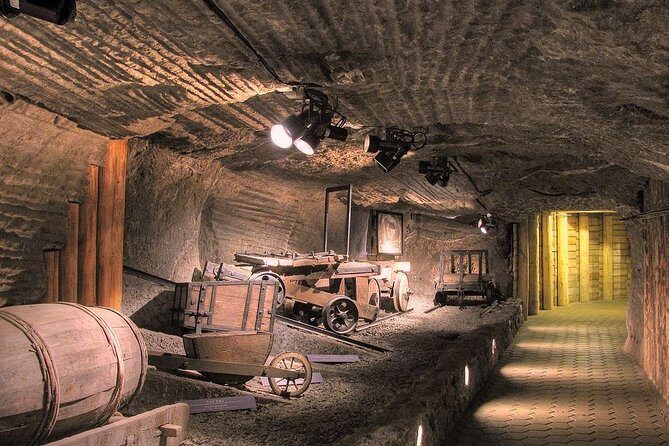 Krakow Salt Mine Guided Tour - What to plan for afterward (food, photos, and your Krakow schedule)