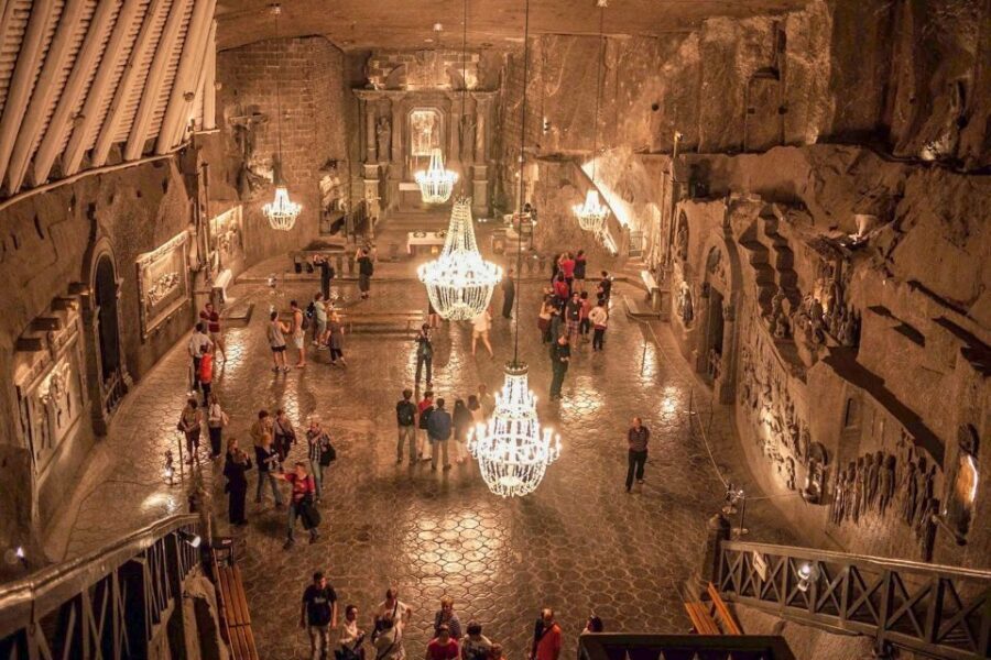 Krakow: Wieliczka Salt Mine Guided Tour - The miner’s lift ride back up: the payoff (and why timing feels short)
