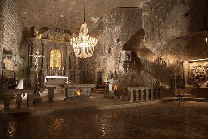 Krakow: Wieliczka Salt Mine Guided Tour with Pick-up options - Key points to know before you go