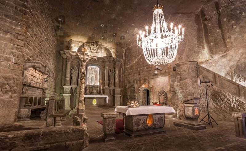 Kraków: Wieliczka Salt Mine Guided Tour with Transfer - Round-trip transfer: the part most people underestimate
