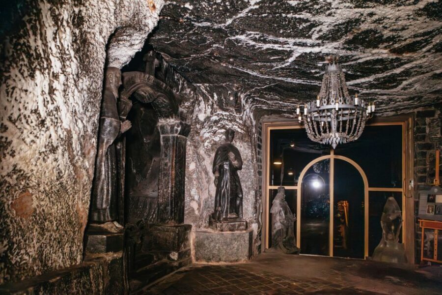 Krakow: Wieliczka Salt Mine Guided Tour with Transport - Key Things to Know Before You Go