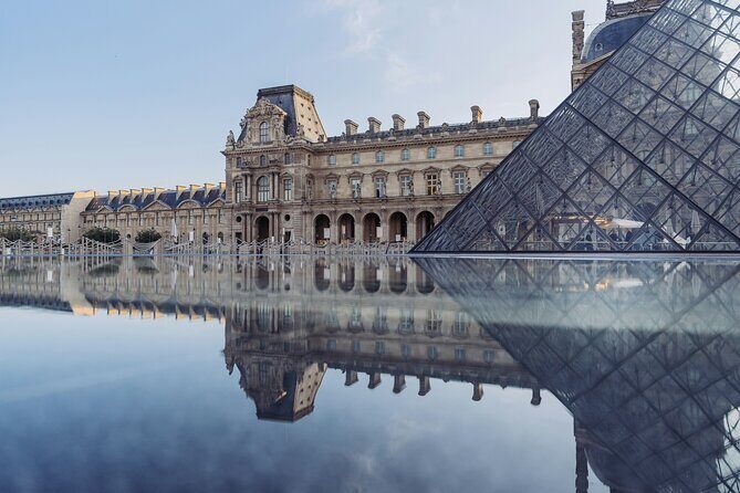 Louvre Masterpieces Express Guided Tour & French Wine Tasting - Ô Chateau Wine Tasting: Three Wines and Pairing Mechanics