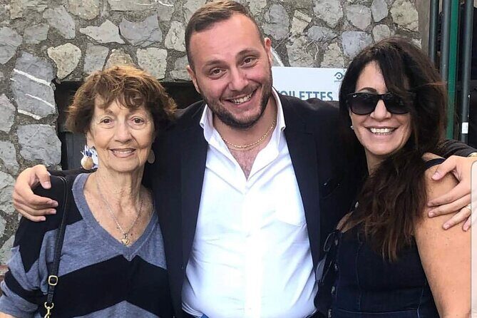 Luxury Tour from Positano to Pompeii and Naples City - Getting around Pompeii with an English-speaking driver (Valentino’s role)