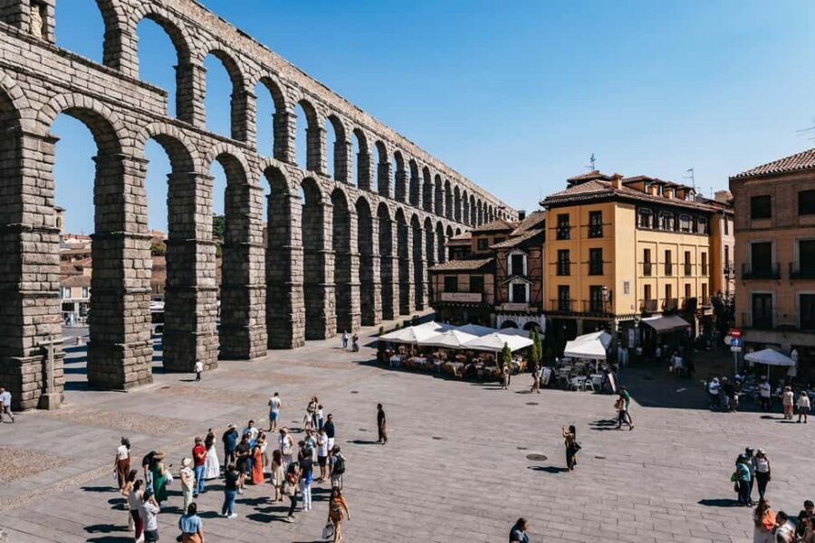 Madrid: Toledo & Segovia Full Day Guided Tour with Alcázar - Mirador del Valle: The 15-Minute Stop That Makes Toledo Make Sense