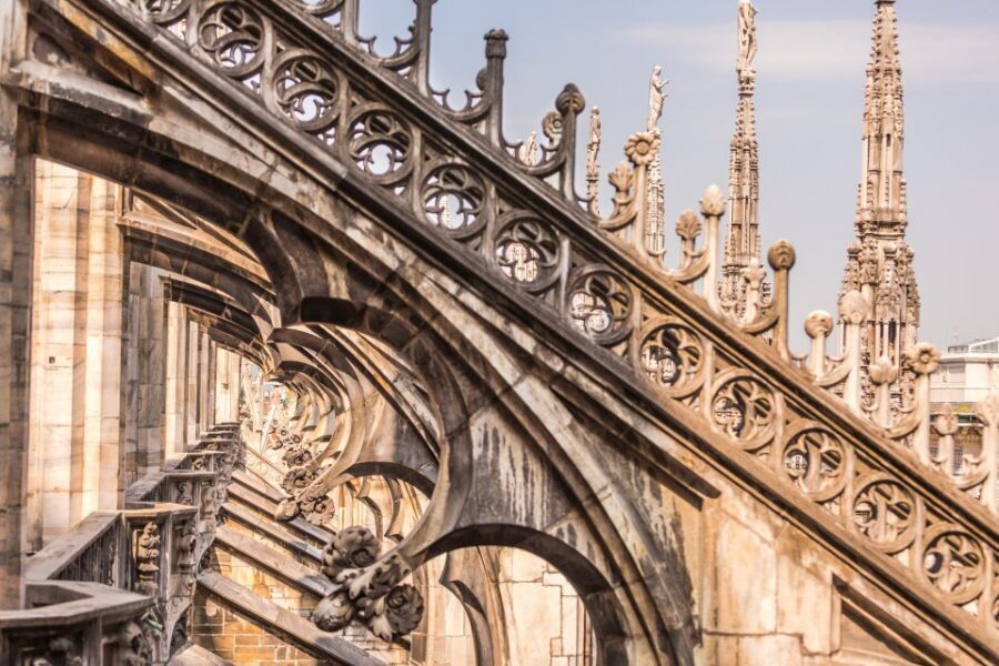 Milan Duomo and Rooftop 2-Hour Guided Tour - Timing, pacing, and how the 2-hour duration holds up