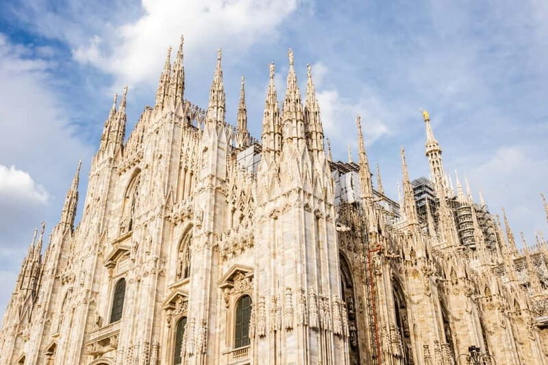Milan Duomo Rooftops Tour + Optional Hop-on-Hop-off ticket - Meet at 12OZ Coffee Joint and See How the 1-Hour Plan Works