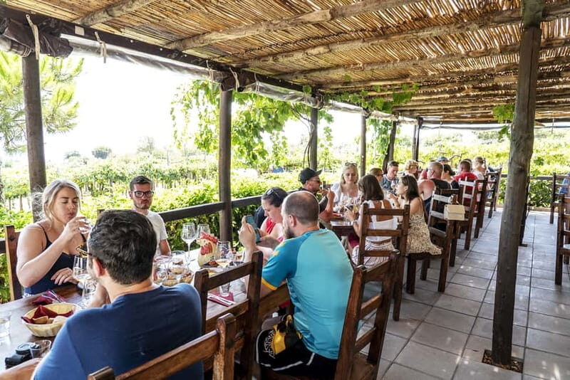 Mount Vesuvius: 5 Wine Tastings with Tour & Lunch Included - Olive Oil and DOP Vinegar Pairing: A Naples-Style Flavor Lesson