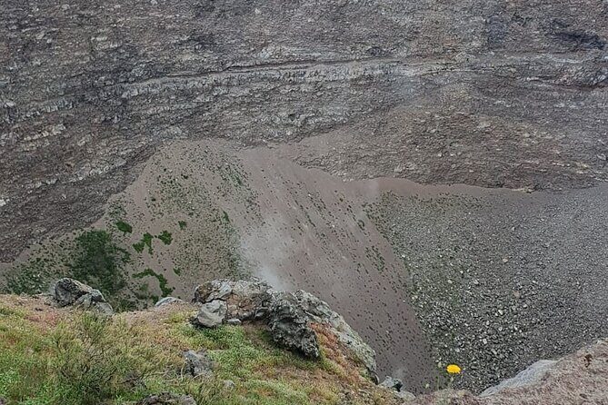 Mount Vesuvius Tour with Entry Ticket & Lunch - How the Volcanology Is Explained (Without Making It a Classroom)