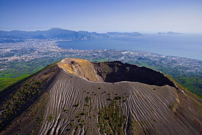 Mt Vesuvius with Winery Visit - Vesuvius National Park: what the crater visit is really like