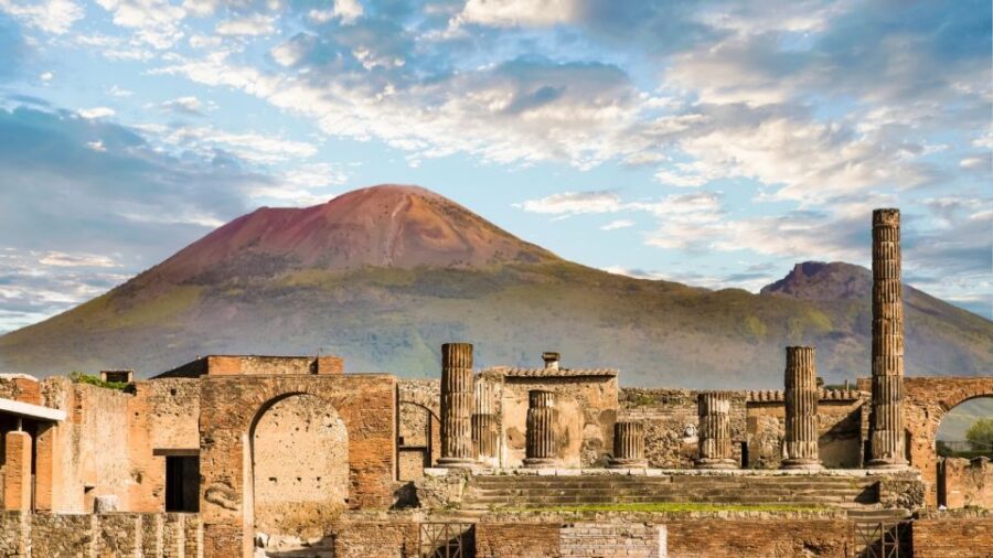 Naples: 7 Days Pass - Pompeii, Museums & Transport Included - Naples museums in a single week: how to chain them well