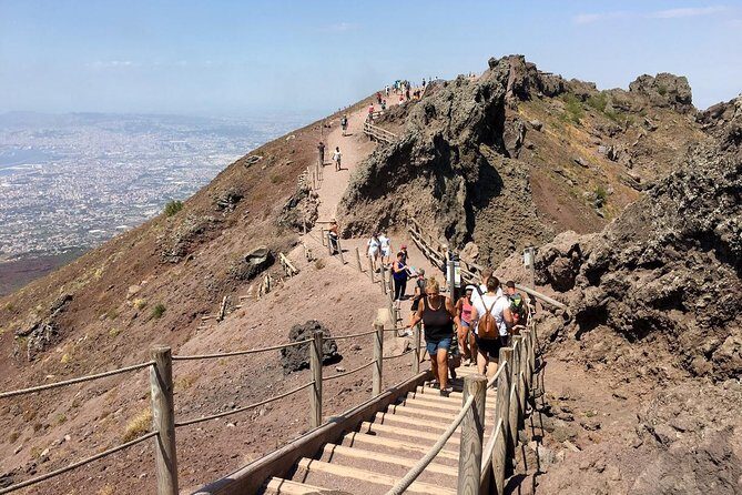 Naples: Pompeii & Herculaneum Day Trip – Small Group Tour - Pompeii Archaeological Park: 2 hours that feel short (because it is)