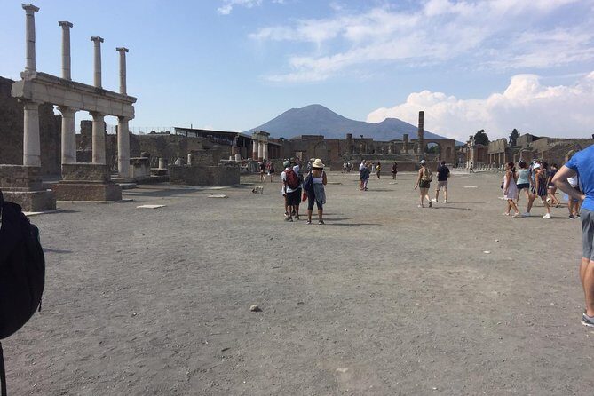 Naples Shore Excursion: Pompeii Half Day Trip from Naples - Inside Pompeii: How the 2-Hour Route Hits the Right Places