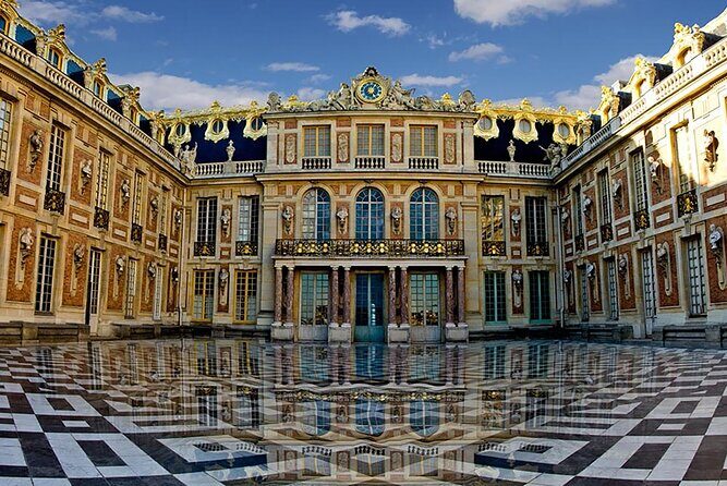 Palace of Versailles: tickets, audio guide and transfer - Timing at Versailles: 12:00 PM to 5:30 PM is real strategy