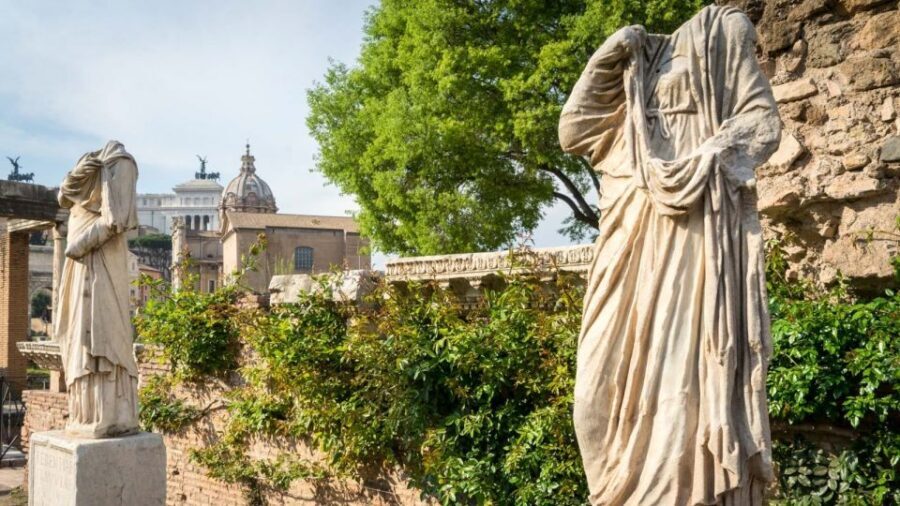 Palatine Hill and Roman Forum Tour with Fast-Track Entrance - The Sacred Way and triumphal roads: why ceremonies mattered