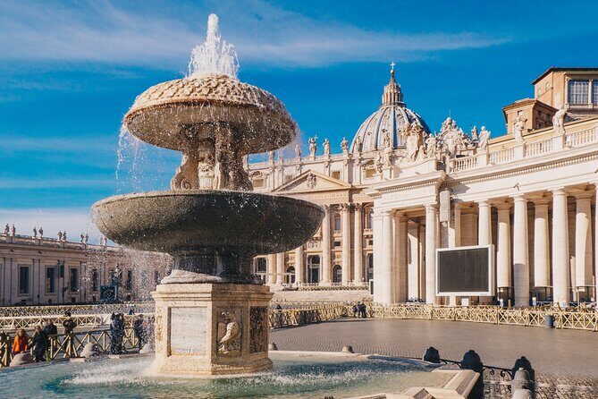 Papal Audience and Guided Tour for St. Peter's Basilica - The Papal Audience at 8:00: Square or Nervi Auditorium