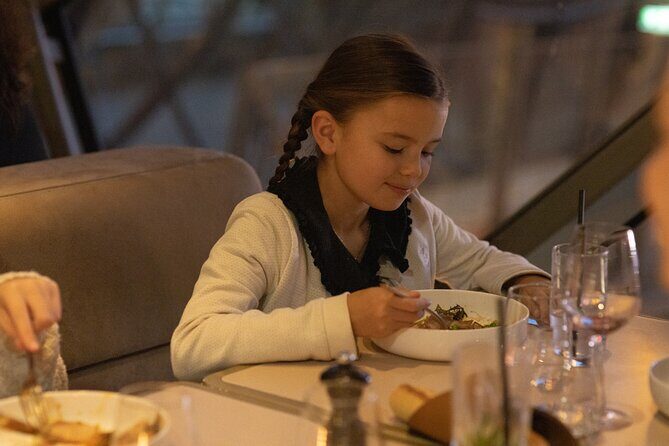 Paris Early Evening Dinner at Eiffel Tower's Madame Brasserie - Price and value: why $185.25 can make sense