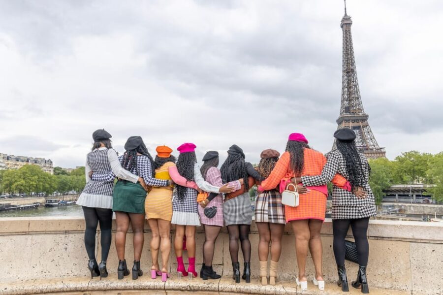 Paris: Eiffel Area Private Photoshoot - Key Things That Make This Eiffel Photoshoot Worth It