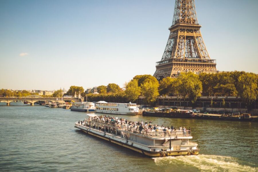 Paris: Eiffel Tower Access and Seine River Cruise - When the cruise feels like a win (and when it can disappoint)