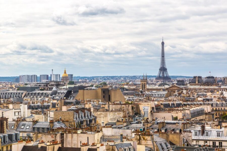 Paris: Eiffel Tower Access w/ Audioguide and Optional Cruise - Going for the summit: 360° panorama and the queue reality
