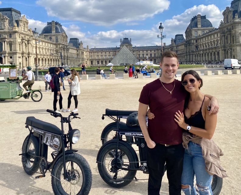 Paris: Eiffel Tower and Notre Dame Night Tour by E-Bike - Stop-by-stop: your night ride from Louvre to Notre-Dame to Eiffel Tower