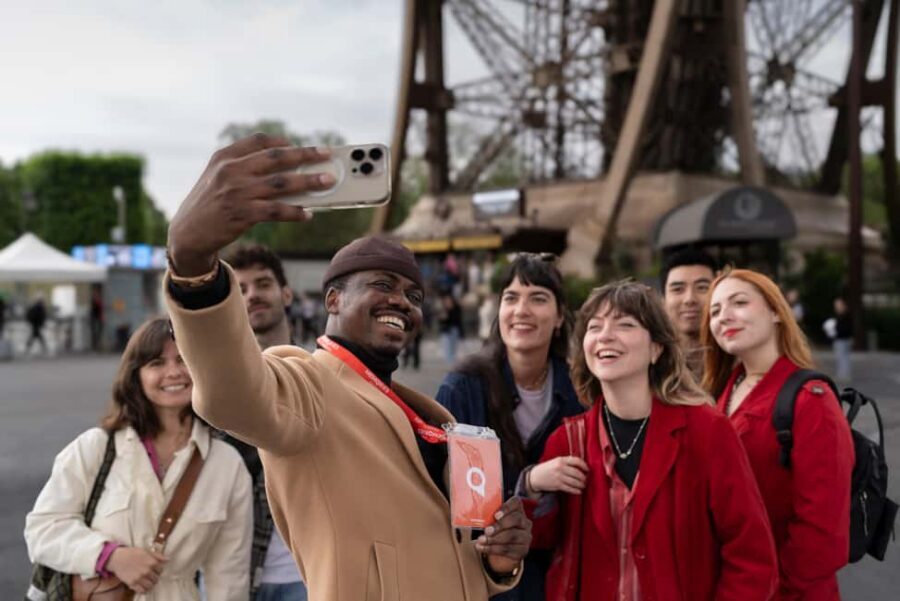 Paris: Eiffel Tower Guided Tour with Summit Access - Small Group of 10: Why It Feels More Comfortable