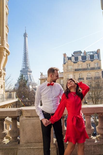 Paris: Eiffel Tower Photoshoot with a Professional - Timing, Crowds, and Weather: What You Can Control