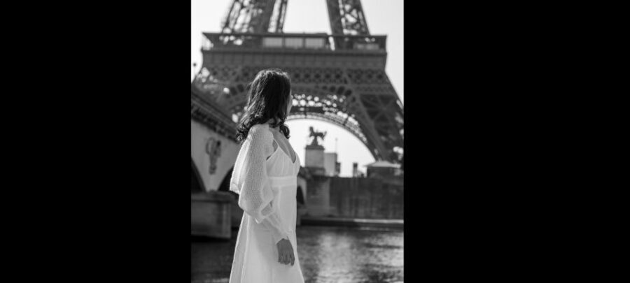 Paris: Eiffel Tower Private Photoshoot Experience - Editing style: lightly edited means you keep your look