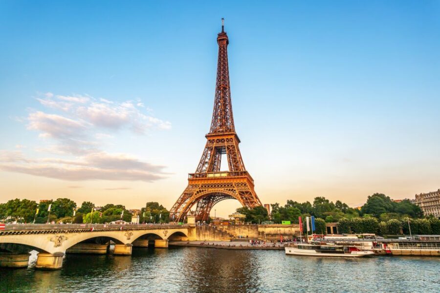 Paris: Eiffel Tower Stairs Climb to Level 2 & Summit Option - Waiting time used well: how the guide helps when lines get slow