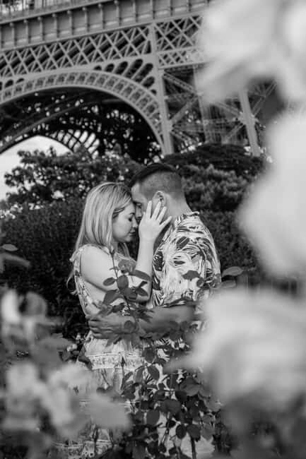 Paris: Eiffel Tower Street Photoshoot - Posing Tips That Don’t Feel Like Homework