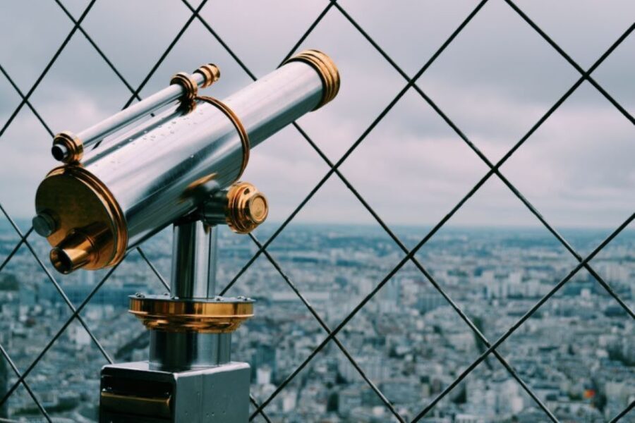 Paris: Eiffel Tower Summit Floor Ticket & Seine River Cruise - Your 1-Hour Seine Cruise: Perfect for Day-to-Night Views