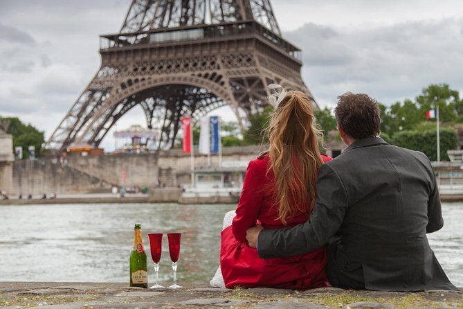 Paris Eiffel Tower Vows Renewal Ceremony - Photoshoot and Video - Price and what you actually get for $614.10