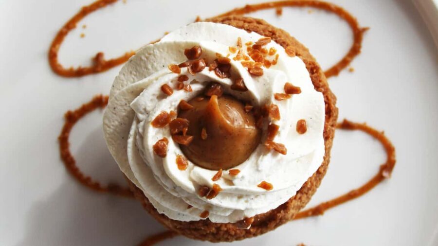 Paris: Eiffel Tower's Madame Brasserie 3-course lunch 12:00 - Service style: fast, polished, and good at keeping things calm