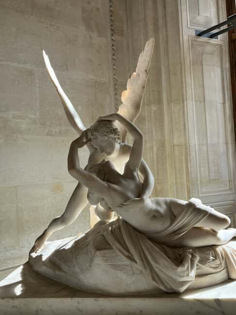 Paris: Louvre Guided Tour with Skip-the-Line Entry Tickets - Who This Tour Suits Best (and Who Might Prefer Something Else)