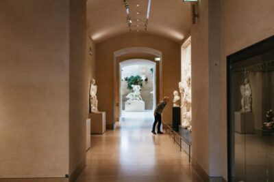 Louvre Museum Entry Ticket With Host and River Cruise
